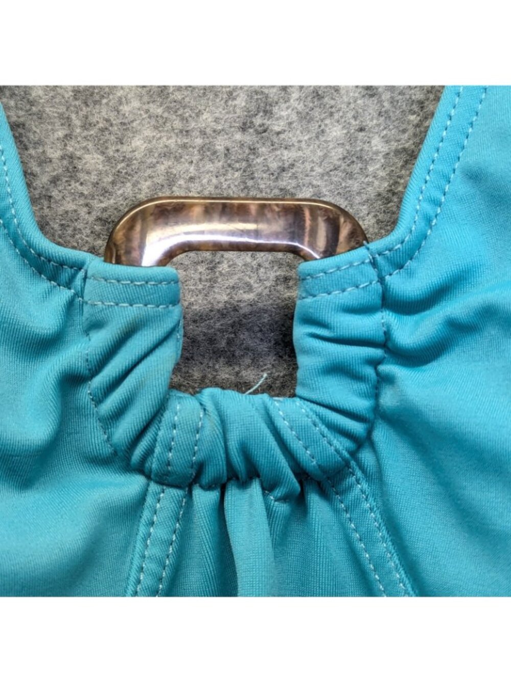 Lands’ End Women’s 10 Tankini Swim Top Teal Built-In Bra Bathing Suit Swimwear - Picture 2 of 6